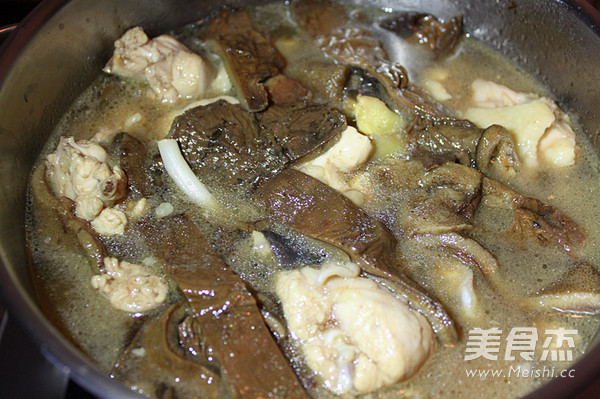 Braised Chicken with Mountain Mushrooms recipe