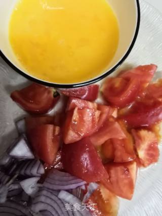 Scrambled Eggs with Onions and Tomatoes recipe