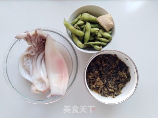 Fried Squid with Edamame and Pickled Vegetables recipe