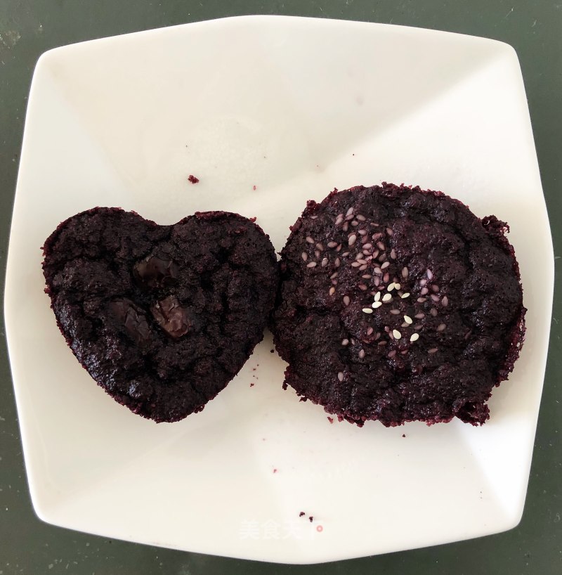 Black Rice and Red Date Hair Cake recipe