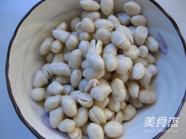 Spicy Alcoholic Peanuts recipe