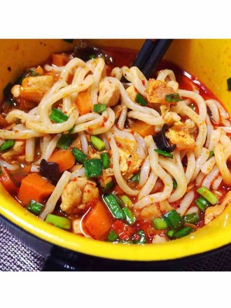 Hot and Sour Simmered Noodles recipe
