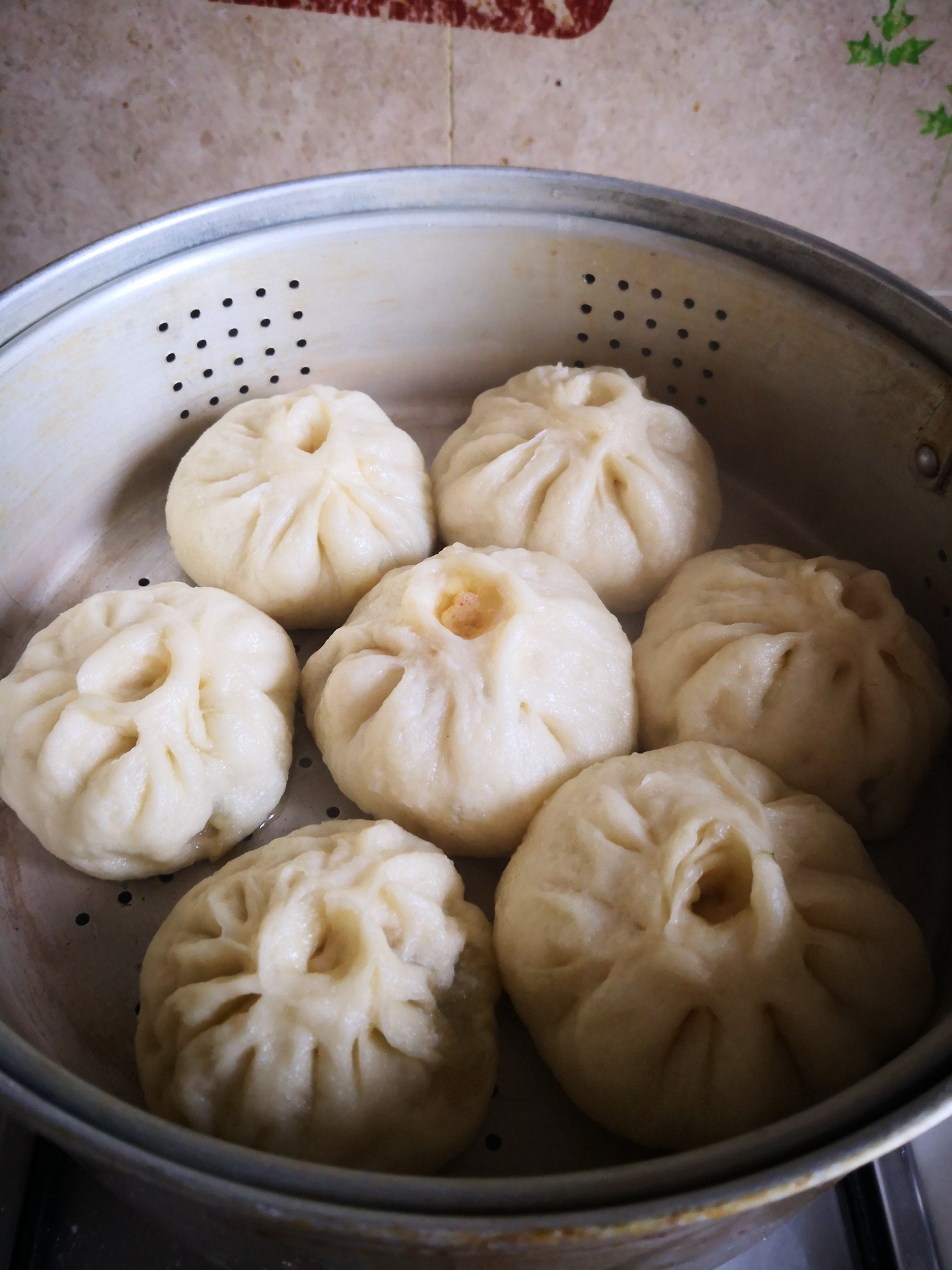 Meat-fragrant Pork Buns recipe