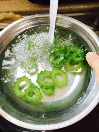 Iced Sprite Bitter Gourd recipe