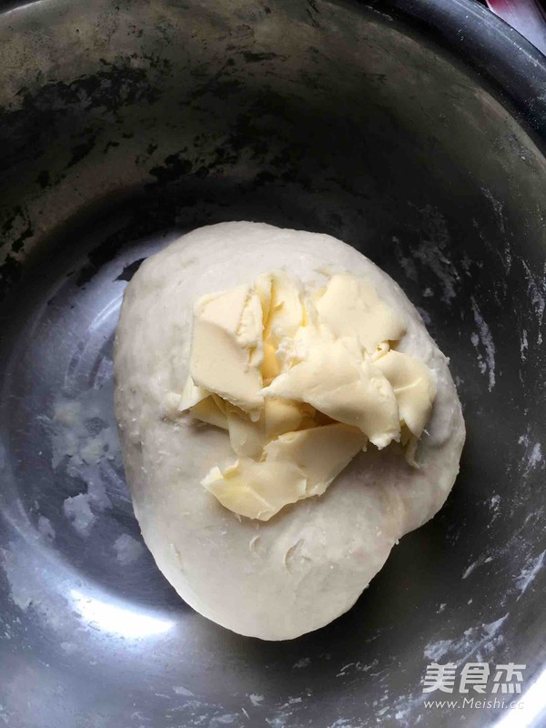 Bread Falls in Love with Butter recipe