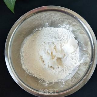 Egg Yolk Crisp recipe