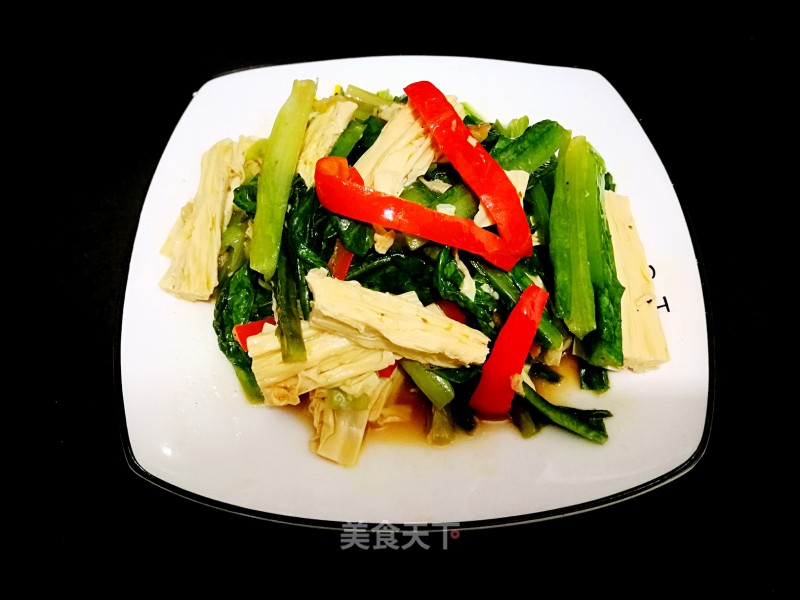 Stir-fried Yuba with Lettuce and Vegetables recipe