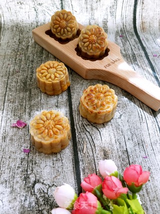 Egg Yolk Mooncake recipe