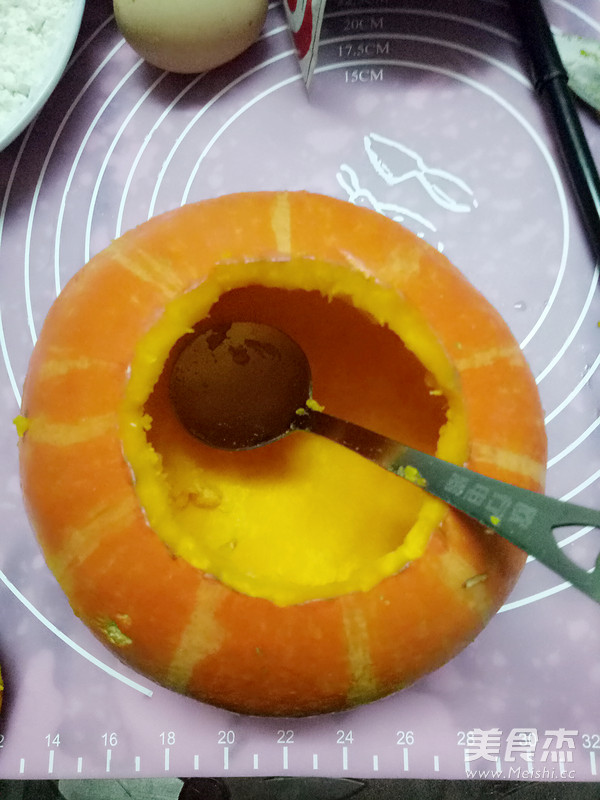 Pumpkin, Red Dates and Walnut Hair Cake recipe
