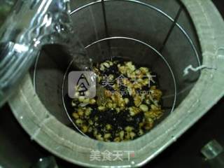 Black Sesame and Walnut Soy Milk recipe