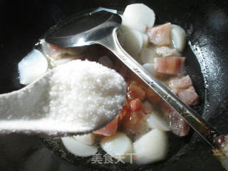 Beef Tendon Roasted Radish recipe