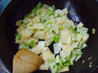 Potato Chips with Green Pepper. recipe