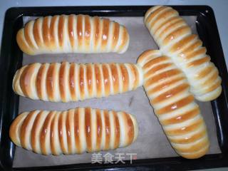 How to Make Caterpillar Sausage Bread that Kids Love recipe