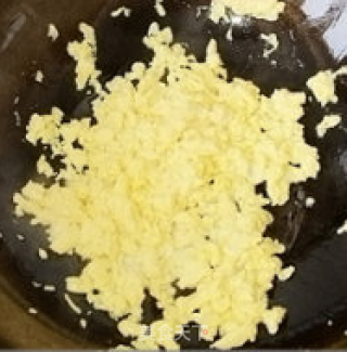 [scrambled Eggs with Enoki Mushroom] It's Delicious If You Mix It Up recipe