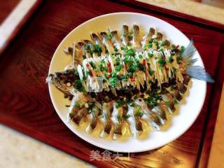 Steamed Taihu White Fish recipe