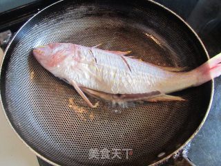 Tomato Sequoia Fish recipe