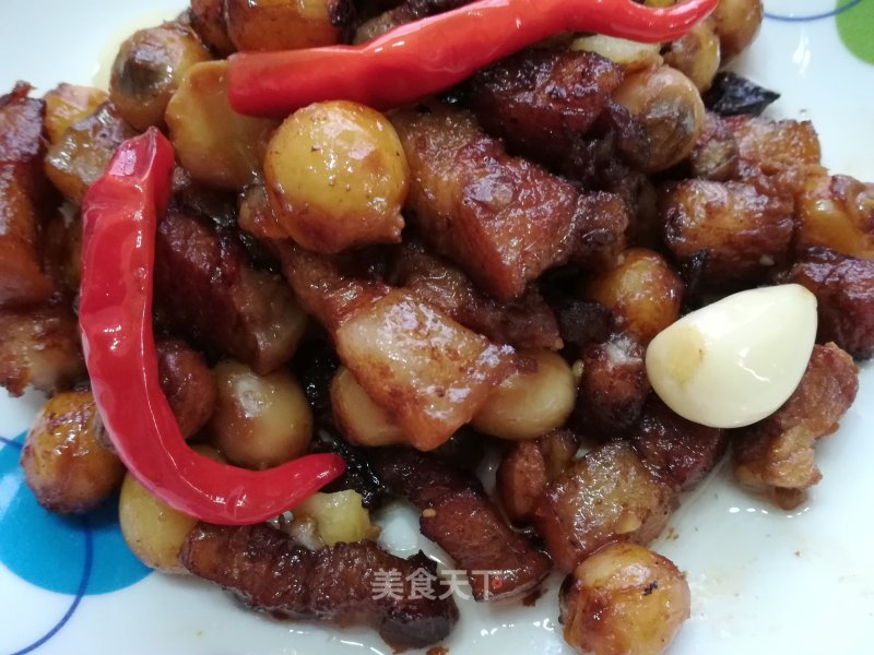 Roast Pork with Fresh Lotus Seeds recipe