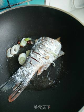 Grilled Fish Tail recipe