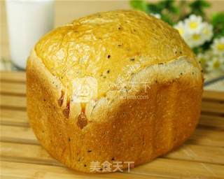 Black Sesame Oat Toast recipe