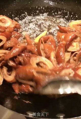 Stir-fried Fat Intestines recipe