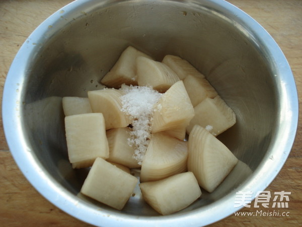 Pickled Radish in Soy Sauce recipe