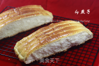 Soft and Sweet Beyond Imagination-hong Kong-style Milk Chop Buns recipe