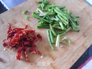 Dry Stir-fried Silkworm Pupa recipe