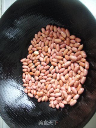 Favorite Red-faced Egg-sesame Peanut Spinach recipe