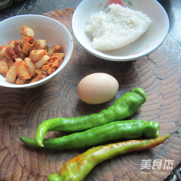 Fried Rice with Chili Oil Residue recipe