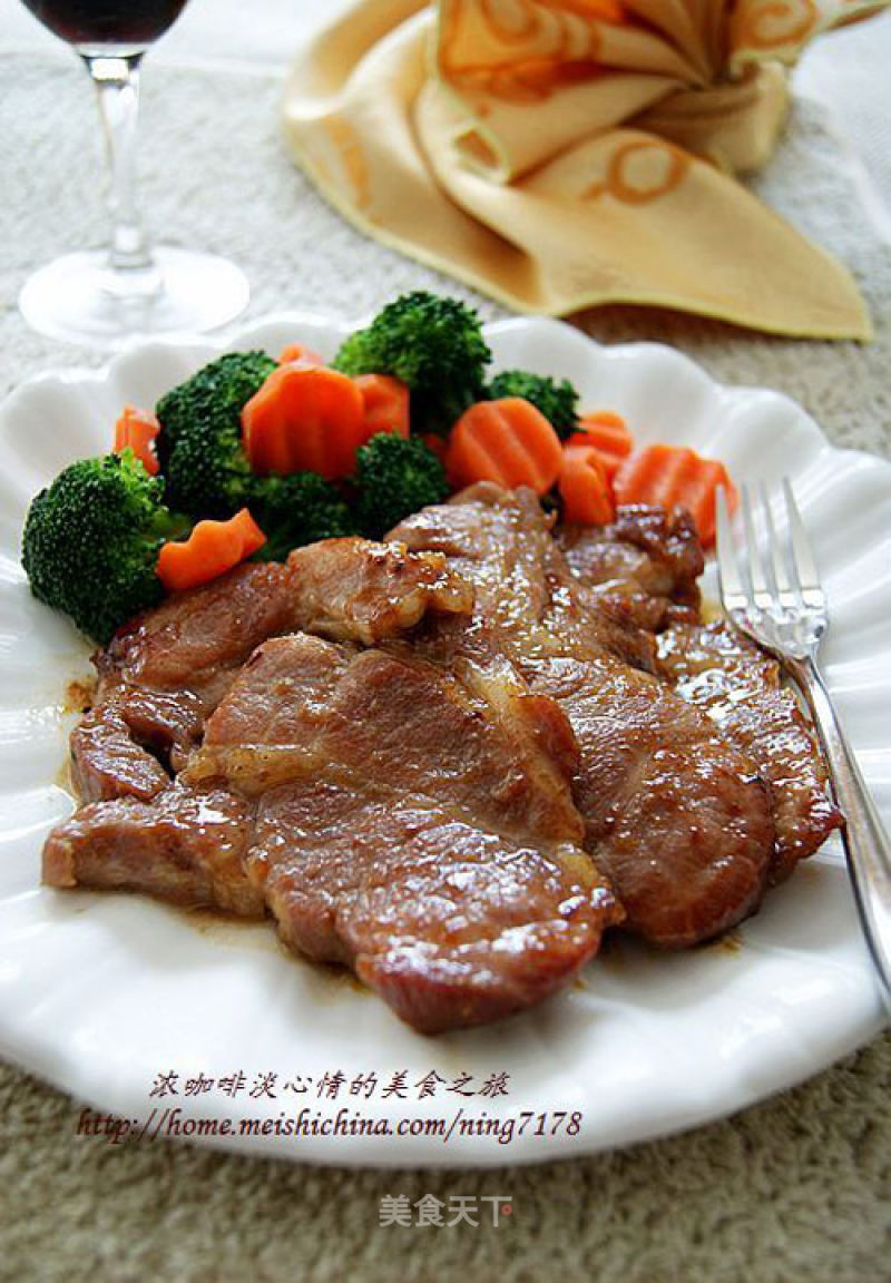 A Banquet Western Food that Allows Novices in The Kitchen to Earn A Lot of Face-pan-fried Plum Pork (with 2 Quick-fried Meat Meals Included) recipe