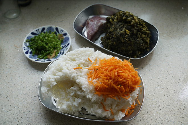 Fried Rice with Sauerkraut and Diced Pork recipe