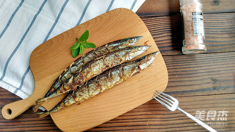 Delicious Grilled Saury recipe