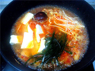 Conquer The Picky Husband's Kimchi Hot Pot Spicy Noodles recipe