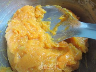 Steamed Pumpkin Puree recipe
