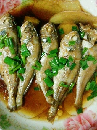 Scallion Oil Small Yellow Croaker recipe