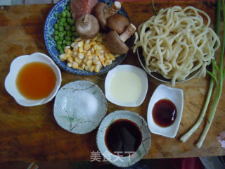 Love for Mother---mixed Large Noodles recipe