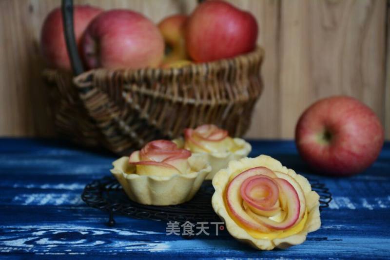 Rose Apple Pie recipe