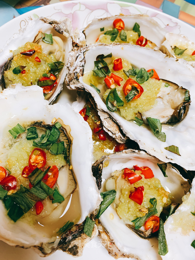 Grilled Sea Oysters with Garlic