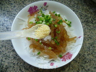 Jellyfish Mixed with Shredded Radish recipe