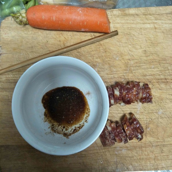 Claypot Rice with Brown Rice Sausage and Pea recipe