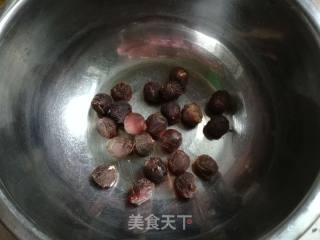 Stewed Chicken with Red Dates, Longan and Lotus Seed recipe