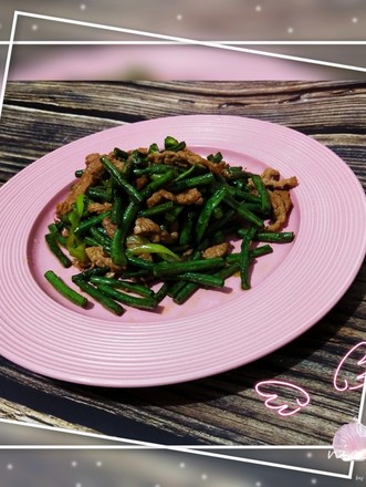 Stir-fried Pork with Cowpeas recipe