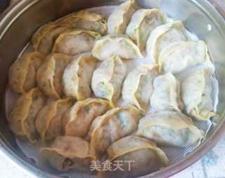 Sauerkraut Steamed Dumplings recipe