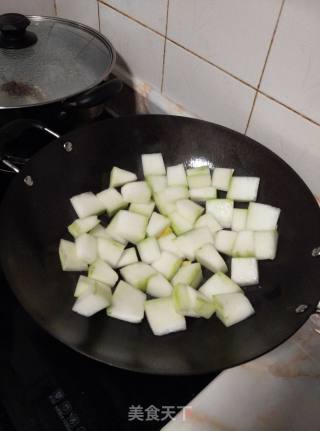 Winter Melon Carp Soup recipe