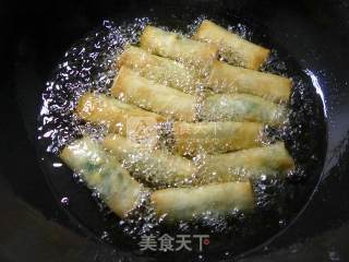 Spring Rolls with Savory Wormwood Stuffing recipe