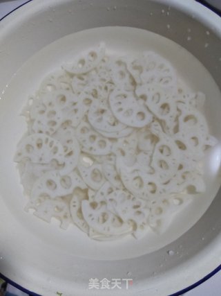 Stir-fried Lotus Root with Colored Pepper recipe