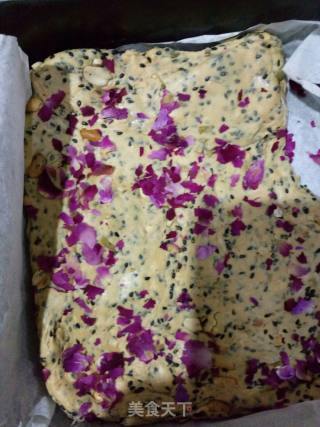 [northeast] Rose Peanut Nougat recipe