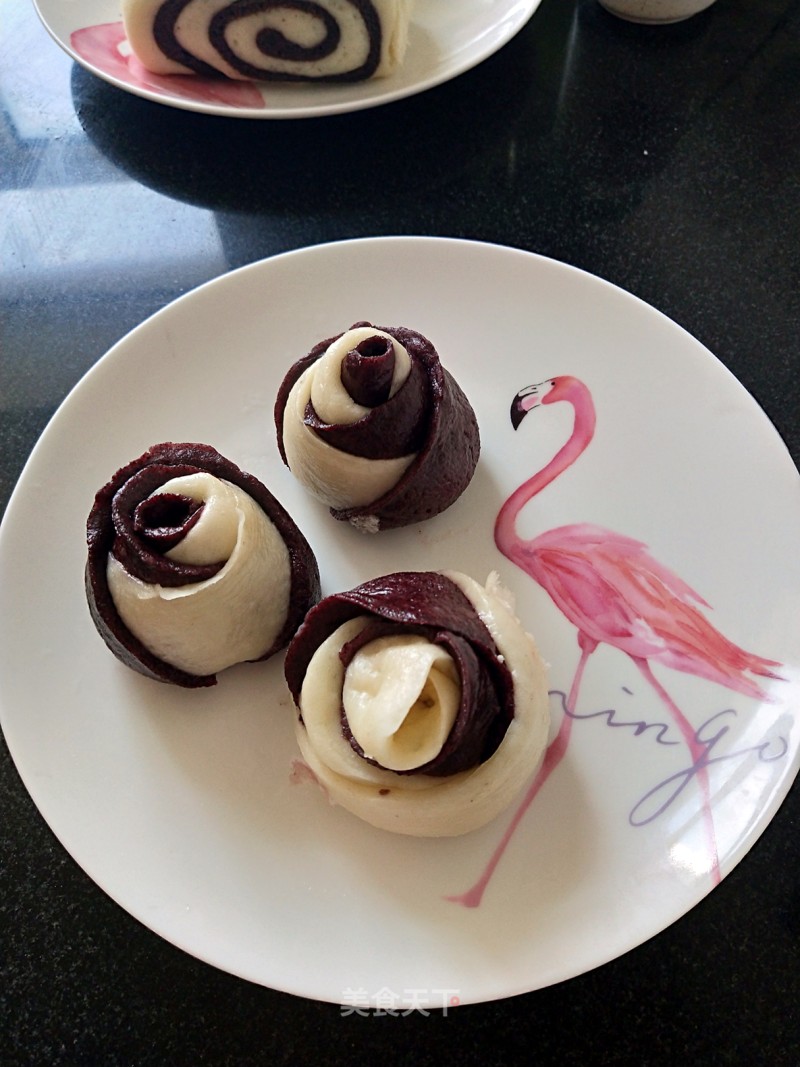 Two-color Rose Steamed Buns recipe