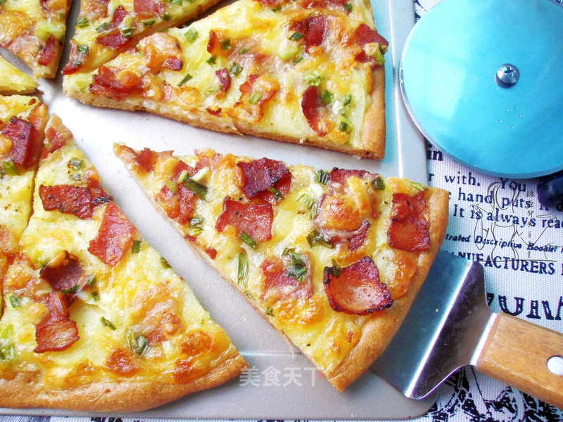 #aca烤明星大赛# Potatoes and Bacon Pizza recipe