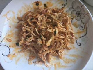 Stir-fried Chicken Shredded recipe